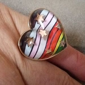 New! BETSEY JOHNSON One Love Rainbow & Stars Lucite Heart Ring. Size 7